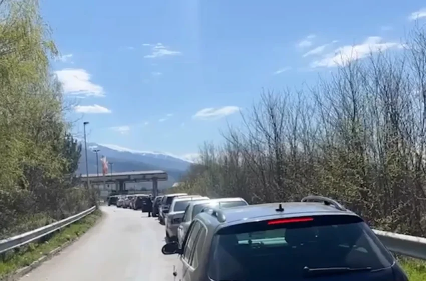  Nafta më e lirë sjell shtetasit e Shqipërisë në Maqedoninë e Veriut për karburant