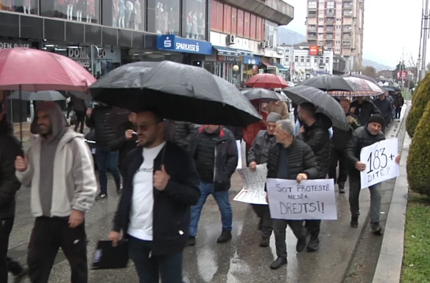  Qytetarët e Tetovës që kanë punuar jashtë vendit, protestuan kundër vendimit të DAP-it për tatimin personal