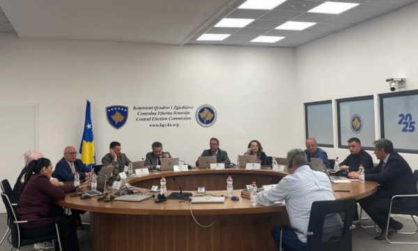  KQZ certifikon listën me deputetë të “Srpska Lista”