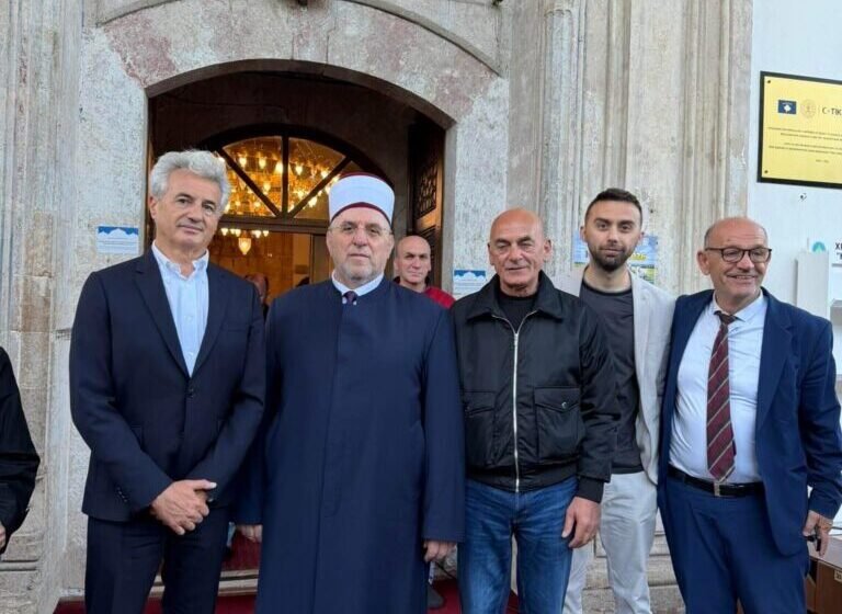  Një katolik e fal bajramin sipas rregullave islame