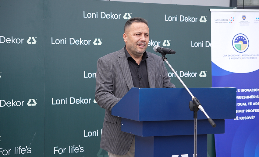  Shembull suksesi: Nxënësit e trajnuar në “Loni Dekor” diplomojnë si profesionistët e parë të mësimit dual në Vushtrri