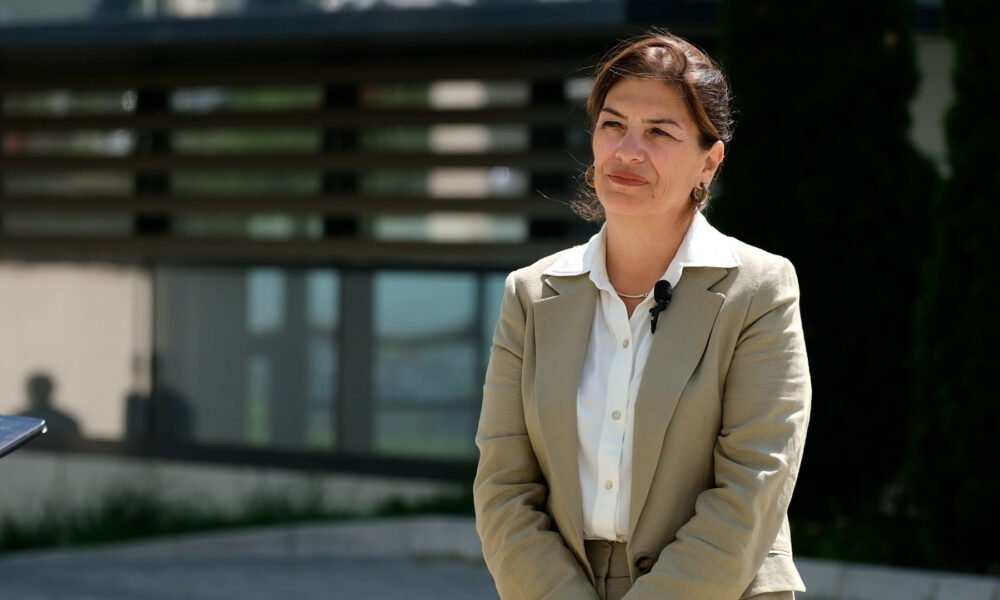 Cilat parti e ftuan të kandidojë për deputete  Flet Valdete Daka  tregon pse refuzoi t i futet garës