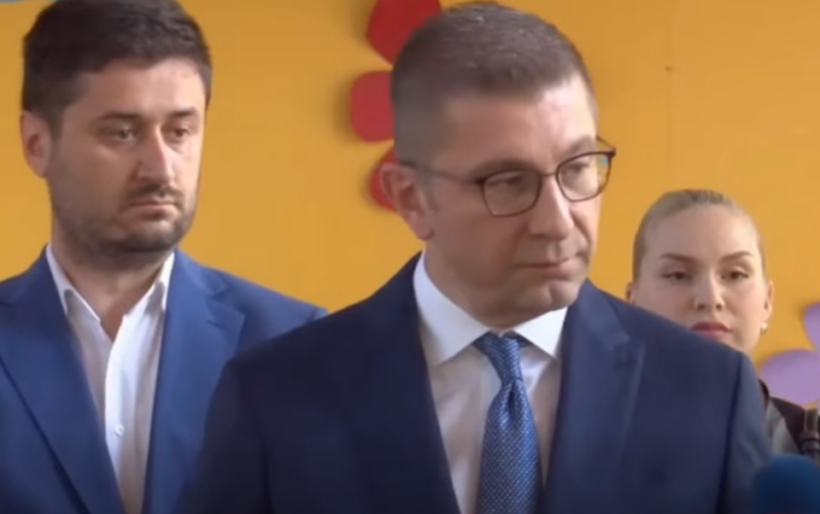  Mickoski: Kam biseduar me Kasamin për emrat e rrugëve me figura të Maqedonisë