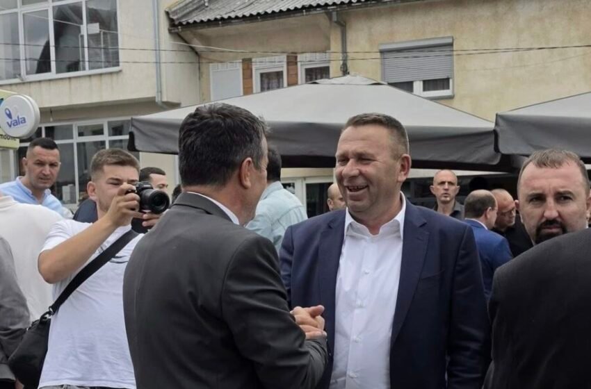  Rrahman Rama: Me qytetarët e Dragashit u pajtuam se ndryshimi i qeverisë është i nevojshëm