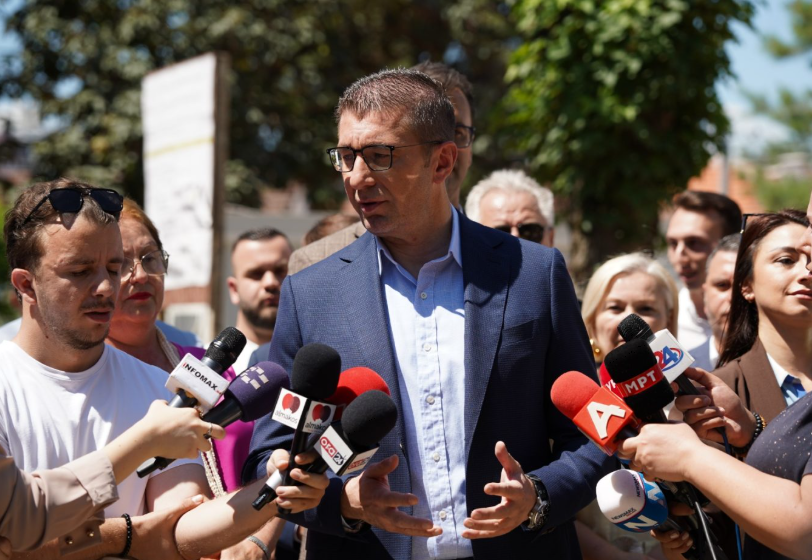  Mickoski: Punimet në autostradën Shkup-Bllacë nisin në fund të këtij muaji