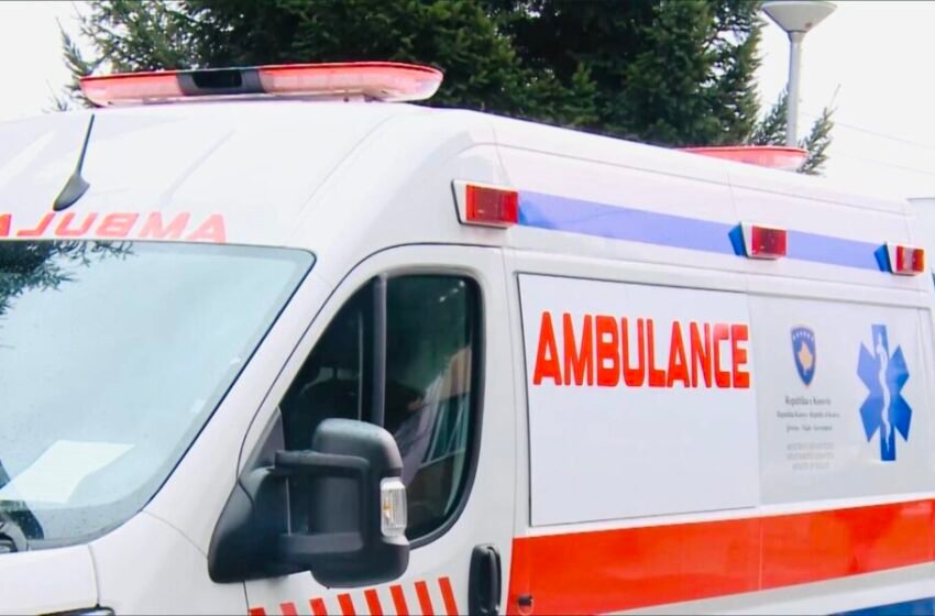 Shpëtohet mrekullisht një fëmijë pas rënies në ujë