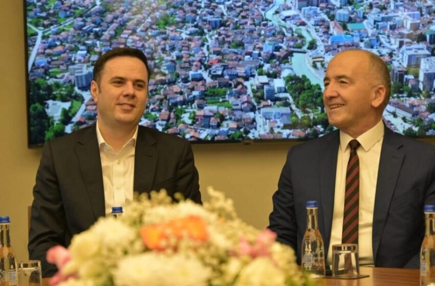  Muhaxheri: Abdixhiku pati mbështetjen më të madhe që ka pasur ndonjë kryetar i LDK-së
