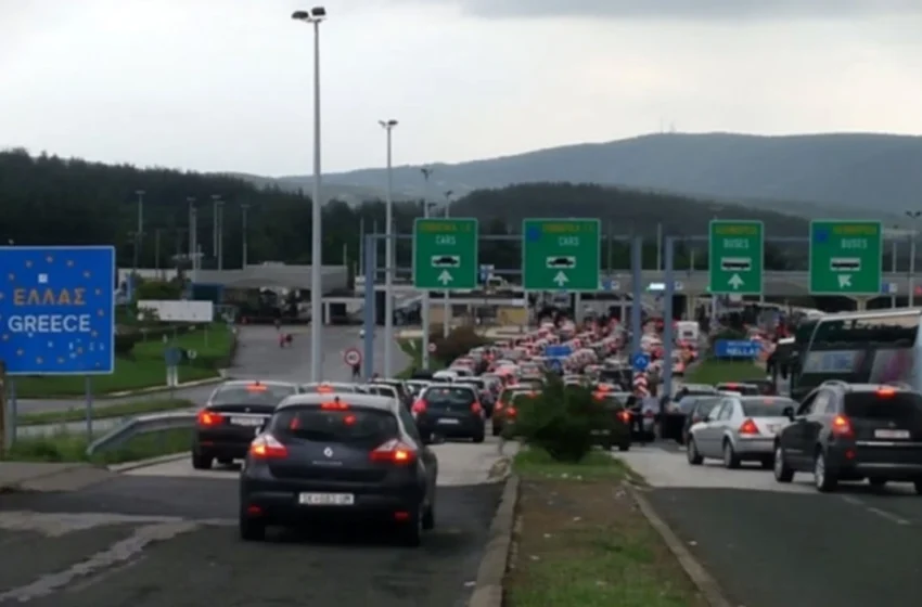  LAMM: Në “Bogorodicë” pritje rreth 20 minuta për dalje nga shteti
