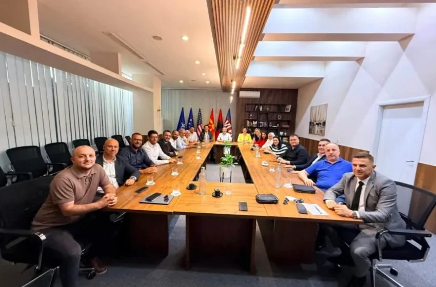  VLEN: Marrëdhëniet me Shqipërinë nuk do të bëhen peng i interesave partiake