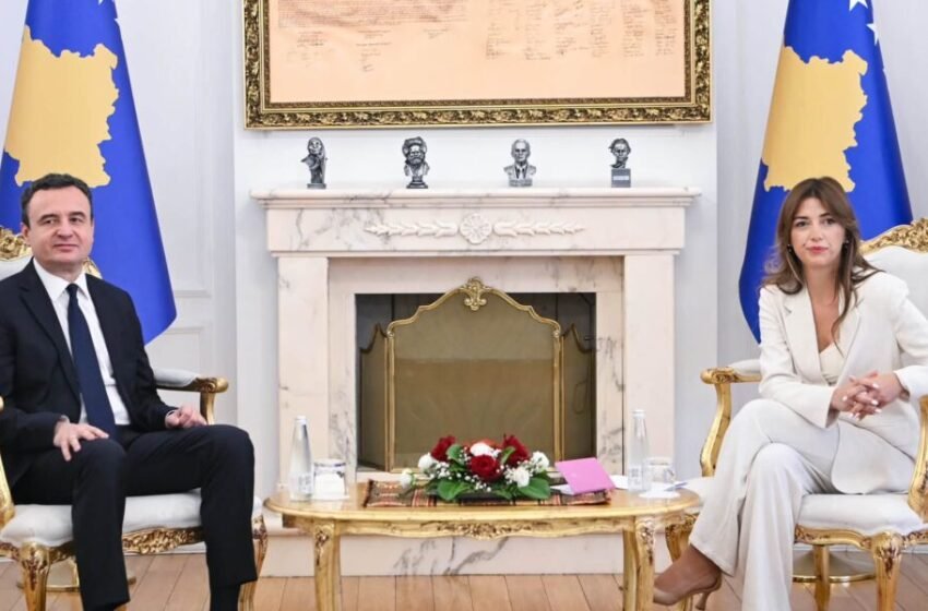  Haxhiu: Refuzimi i takimeve s’është rrugë drejt marrëveshjes, të kontribuojmë për president konsesual