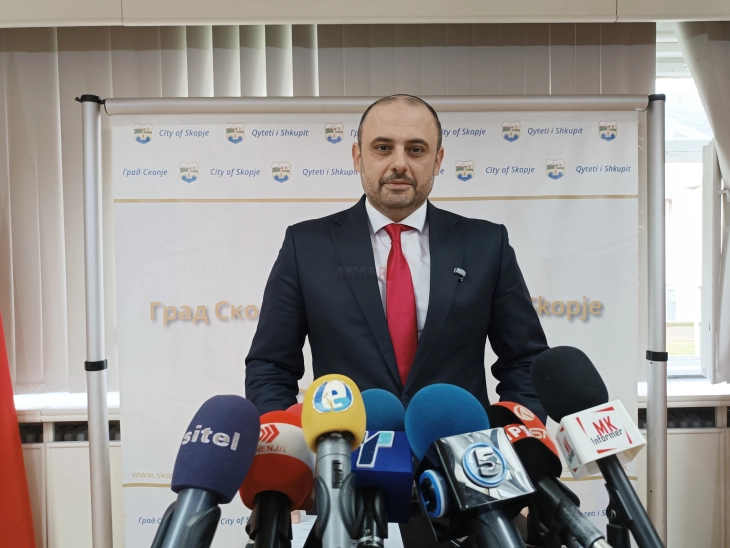  Gjorgjievski: Uji në Shkup është i sigurt për t’u pirë,