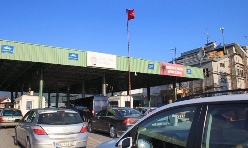  Pushues nga Kosova drejt Shqipërisë, në pikën kufitare të Morinit mbi 41 mijë hyrje për 12 orë