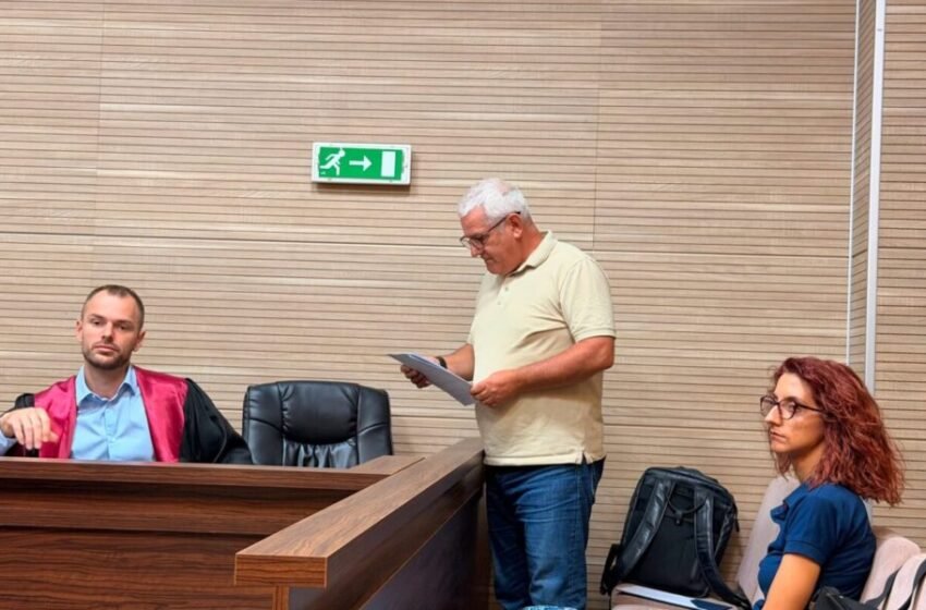  Sveçla: Ndihem i pafajshëm, nuk duhet të dënohem për përpjekjen për ta parandaluar demarkacionin