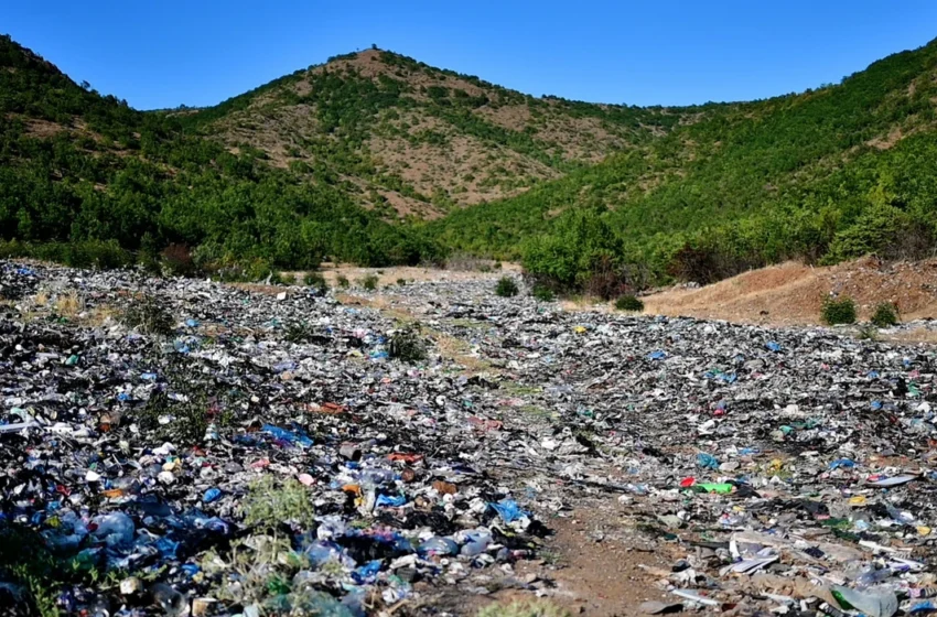  LSDM: Zona përreth burimit nga i cili furnizohet me ujë Shkupi dhe 25% e qytetarëve të Maqedonisë është varrosur në një deponi