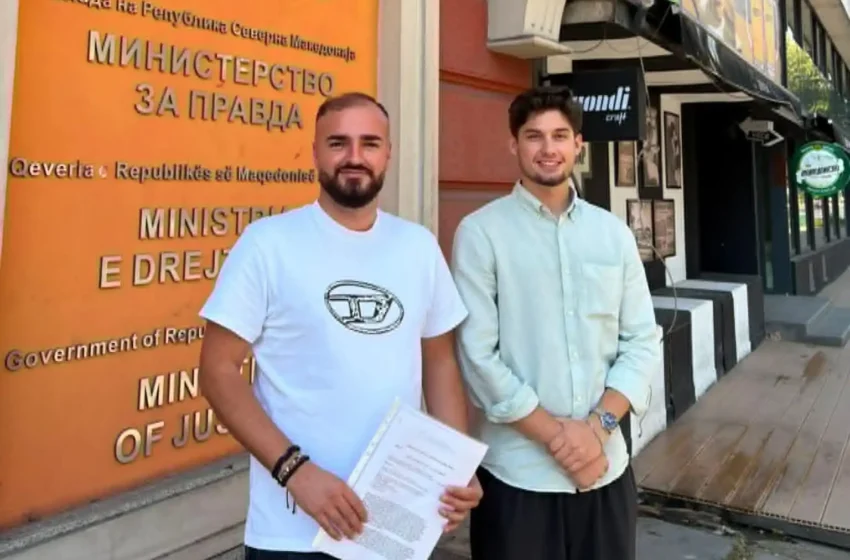  Ridorëzohet kërkesa: Lëvizja e Studentëve Shqiptarë insiston që provimet shtetërore të mbahen edhe në shqip