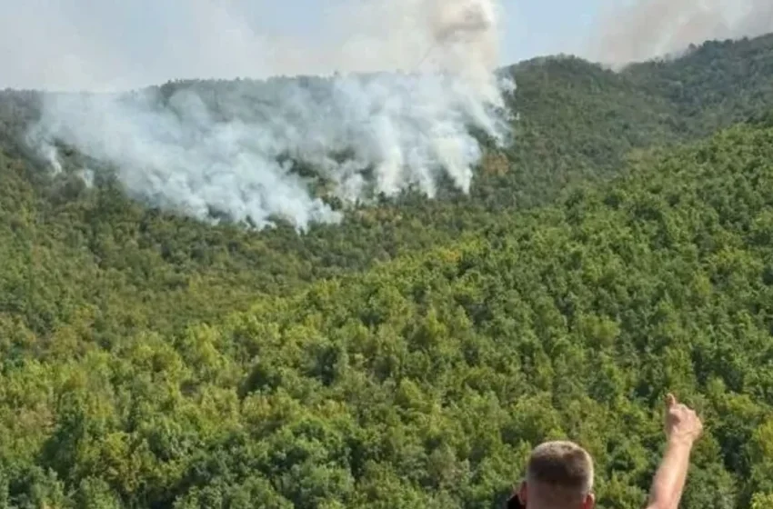  Katër avionë janë angazhuar për shuarjen e zjarrit mbi fshatin Gaber