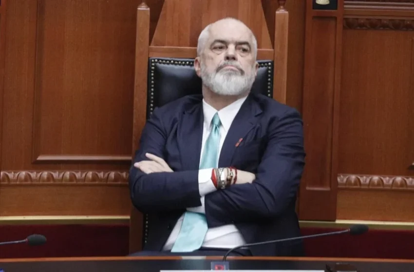 Mungesa e himnit shqiptar në Pustec, reagon Rama: Parodi domethënëse