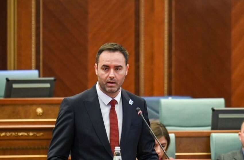  Konjufca: Seanca konstituive mund të zgjasë mbi një ditë, s’është dramatike, kush s’mendon kështu t’i drejtohet Kushtetueses