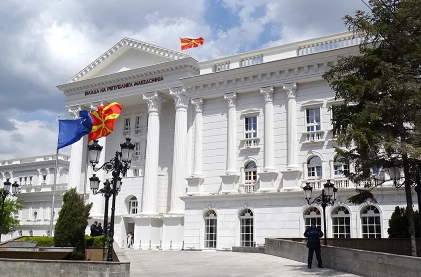  Arrestimi i shoferit për korrupsion, sqarohen nga Qeveria