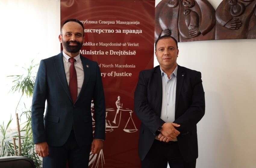  DIJA JURIDIKE NË SHËRBIM TË DREJTËSISË: BLERTON SINANI NË KËSHILLIN PROGRAMOR TË AKADEMISË