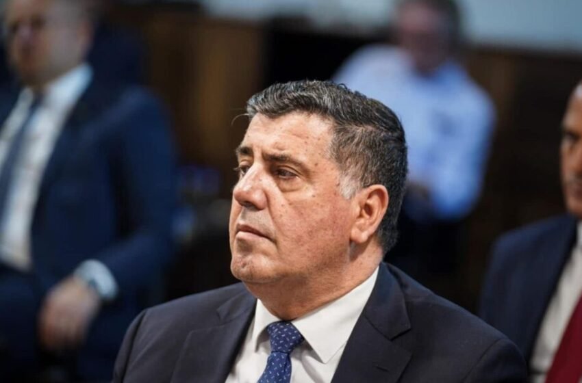  Haziri për shkarkimin e Isufajt: Republika nuk e duron mentalitetin parti-shtet!