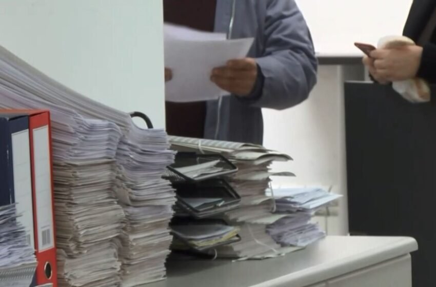  Propozim-ligji për administratën publike: Do të kërkohet shumicë prej dy të tretave