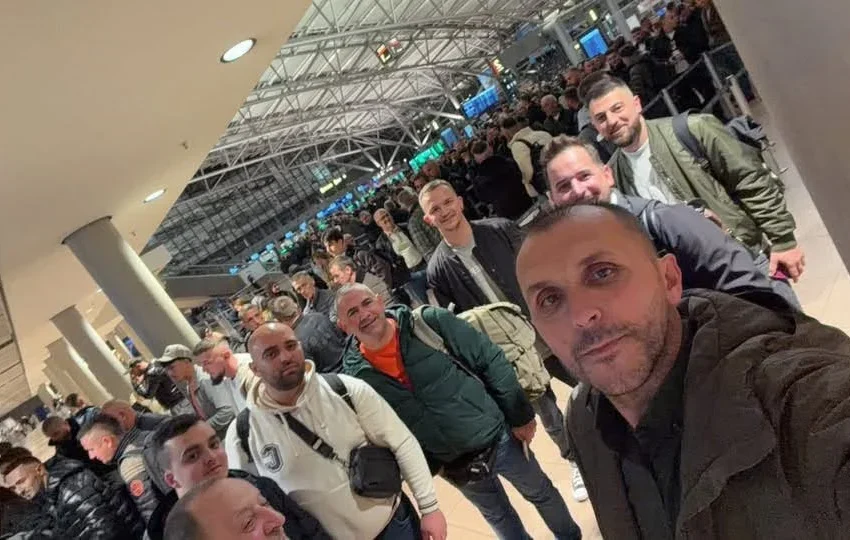  Mërgimtarë shqiptarë nga Evropa mbërrijnë në Bërvenicë për të votuar në zgjedhjet e nesërme
