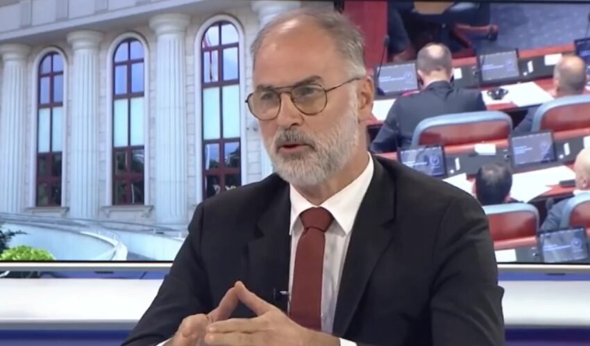  Stoilkoviqi të shkarkohet, po zbaton agjendë serbo-ruse, ja kush kërkon?