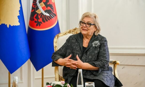  Presidentja pritet ta kthejë sot në Kuvend Ligjin për Specialen