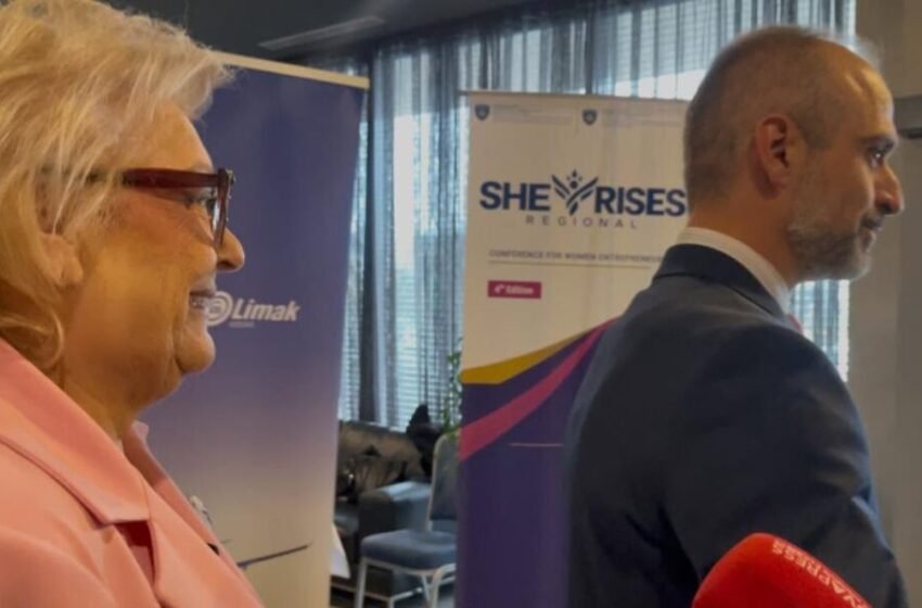  Presidentja hesht për vrasjen e Arlinda Zekajt kur pyetet nga gazetarët