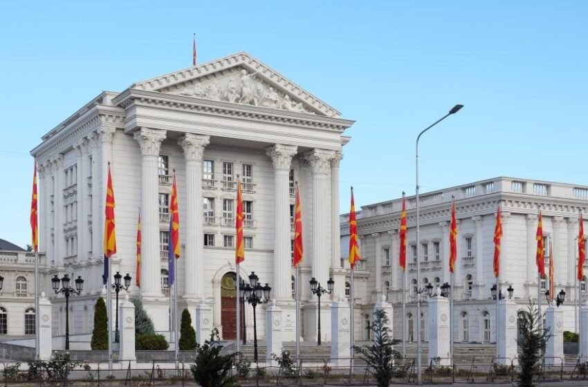 Qeveria e Maqedonisë miratoi ribalancin e ri të buxhetit për vitin 2026