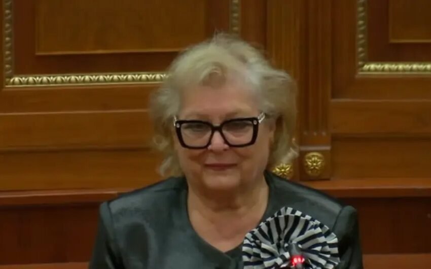  Justina Shiroka-Pula presidente e re e Kosovës