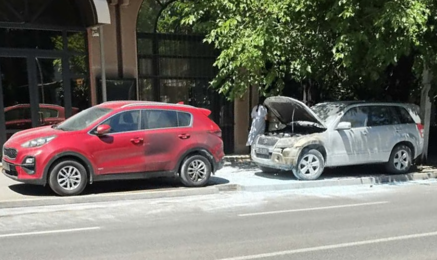  Pranon fajin i akuzuari për djegien e dy automjeteve të Ambasadës Bullgare në Shkup